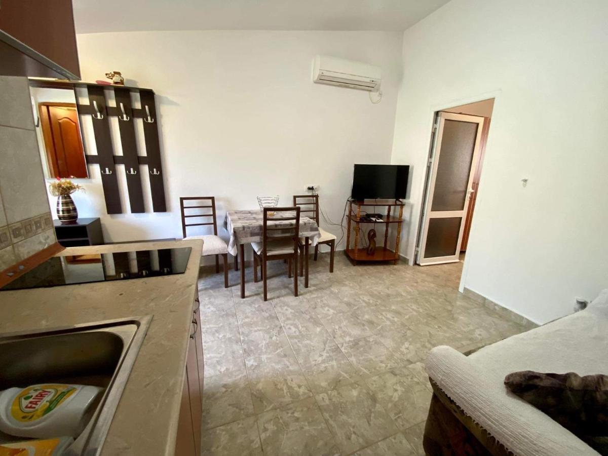Apartman Slavica Apartment Kotor Exterior photo